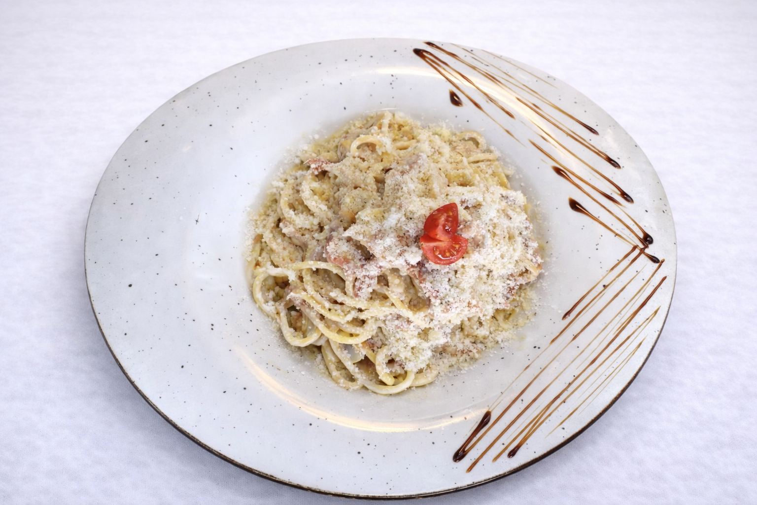 Mlinci sa ćurrtinom